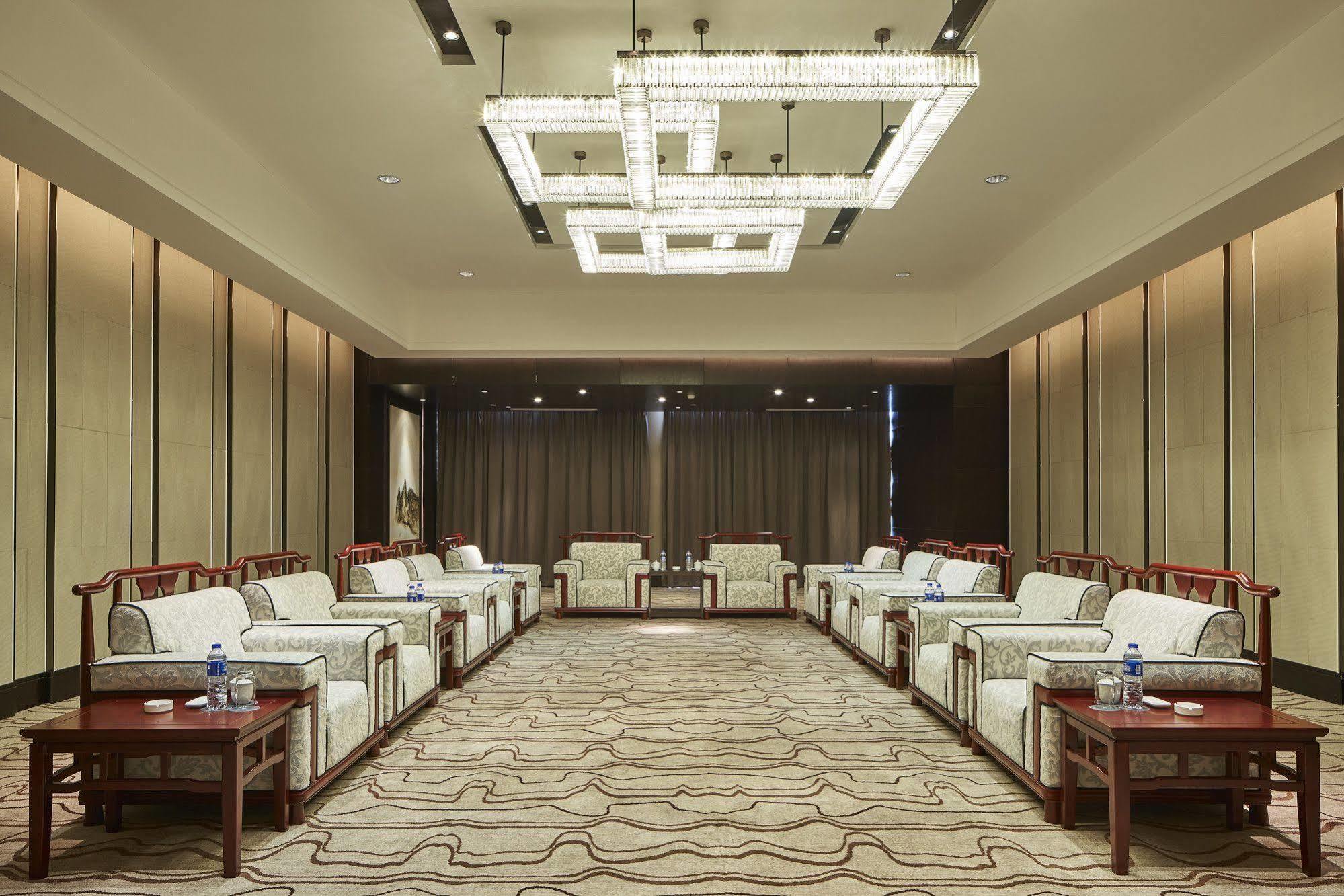 Sheraton Chuzhou Hotel Exterior photo